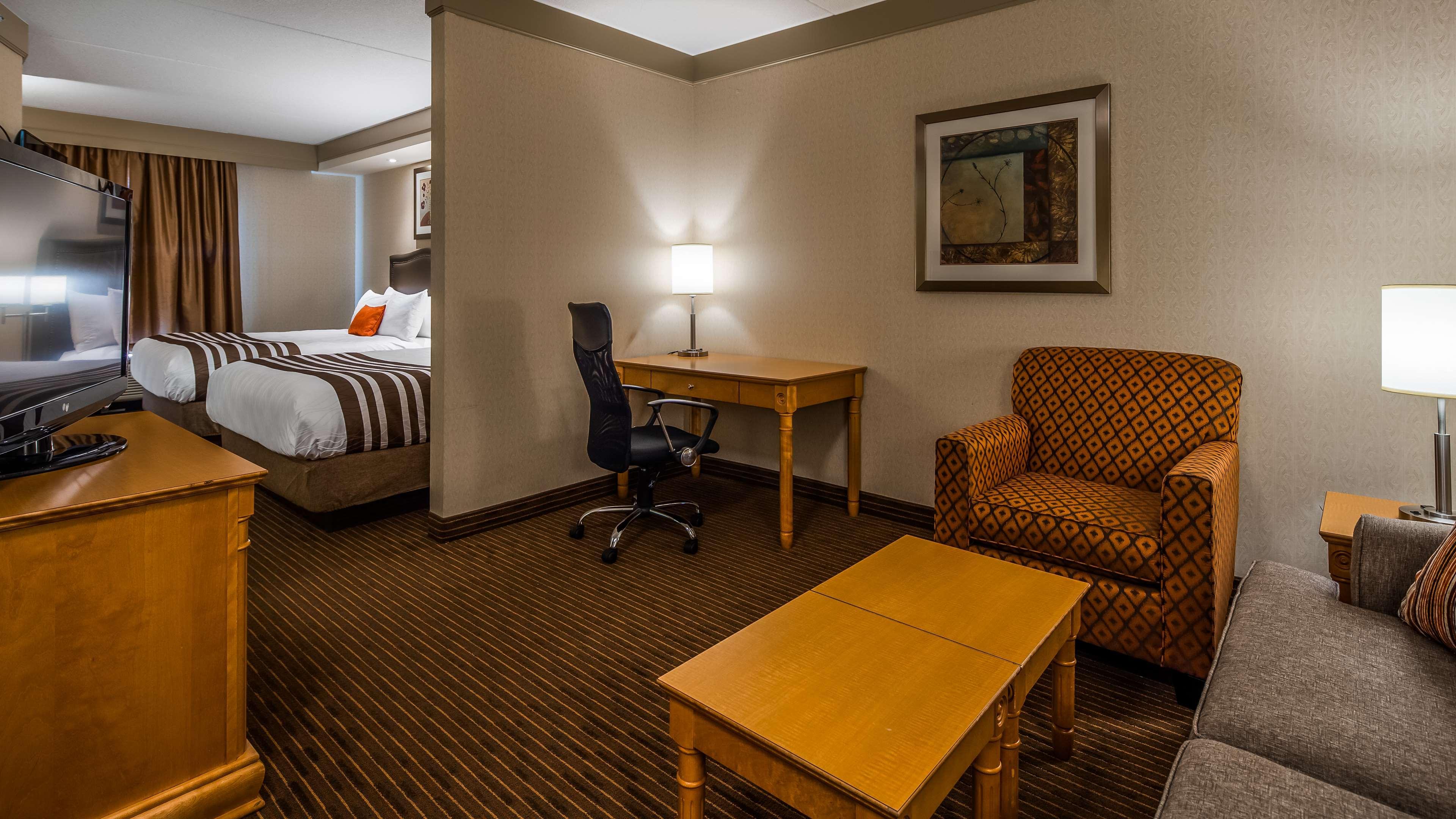 Best Western Plus Ватерлоо Экстерьер фото