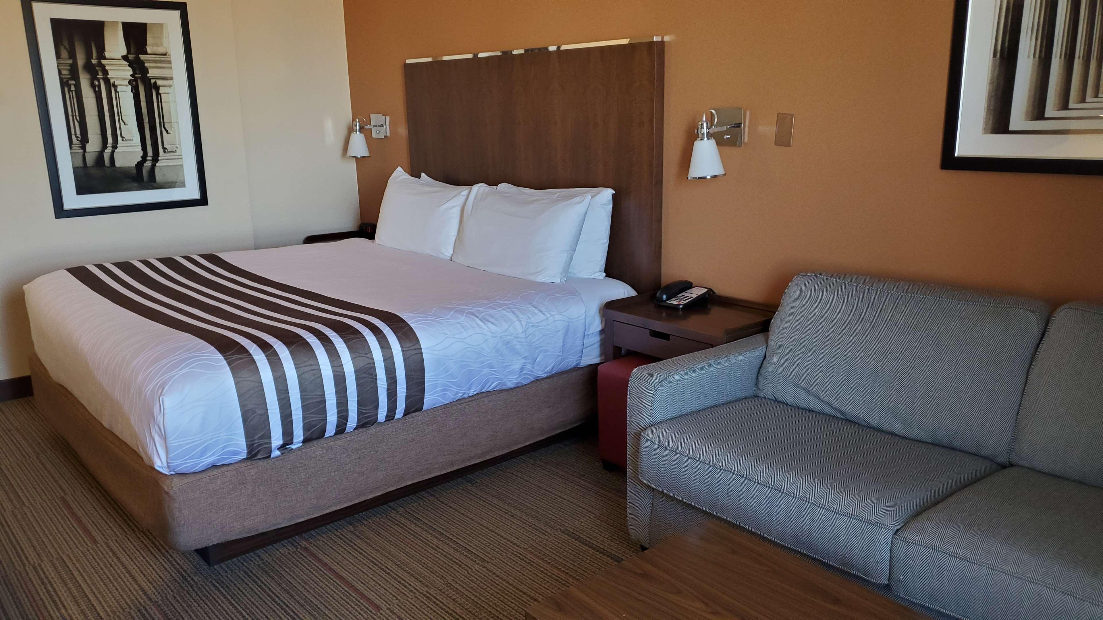 Best Western Plus Ватерлоо Экстерьер фото