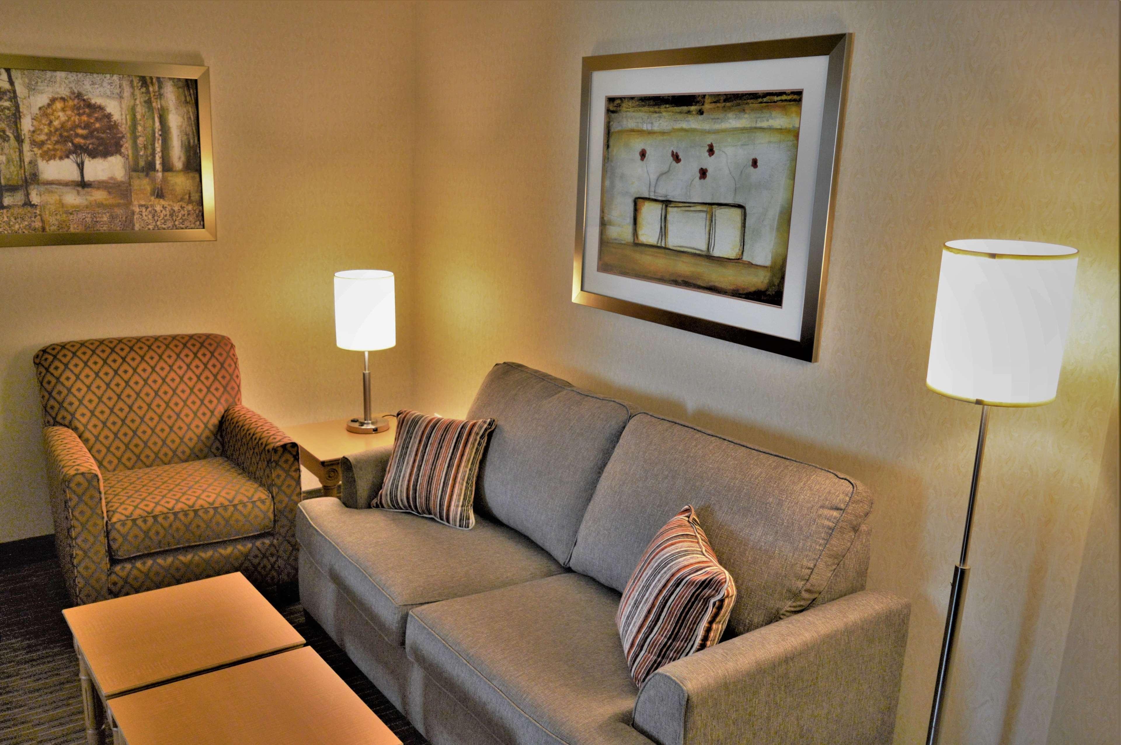 Best Western Plus Ватерлоо Экстерьер фото