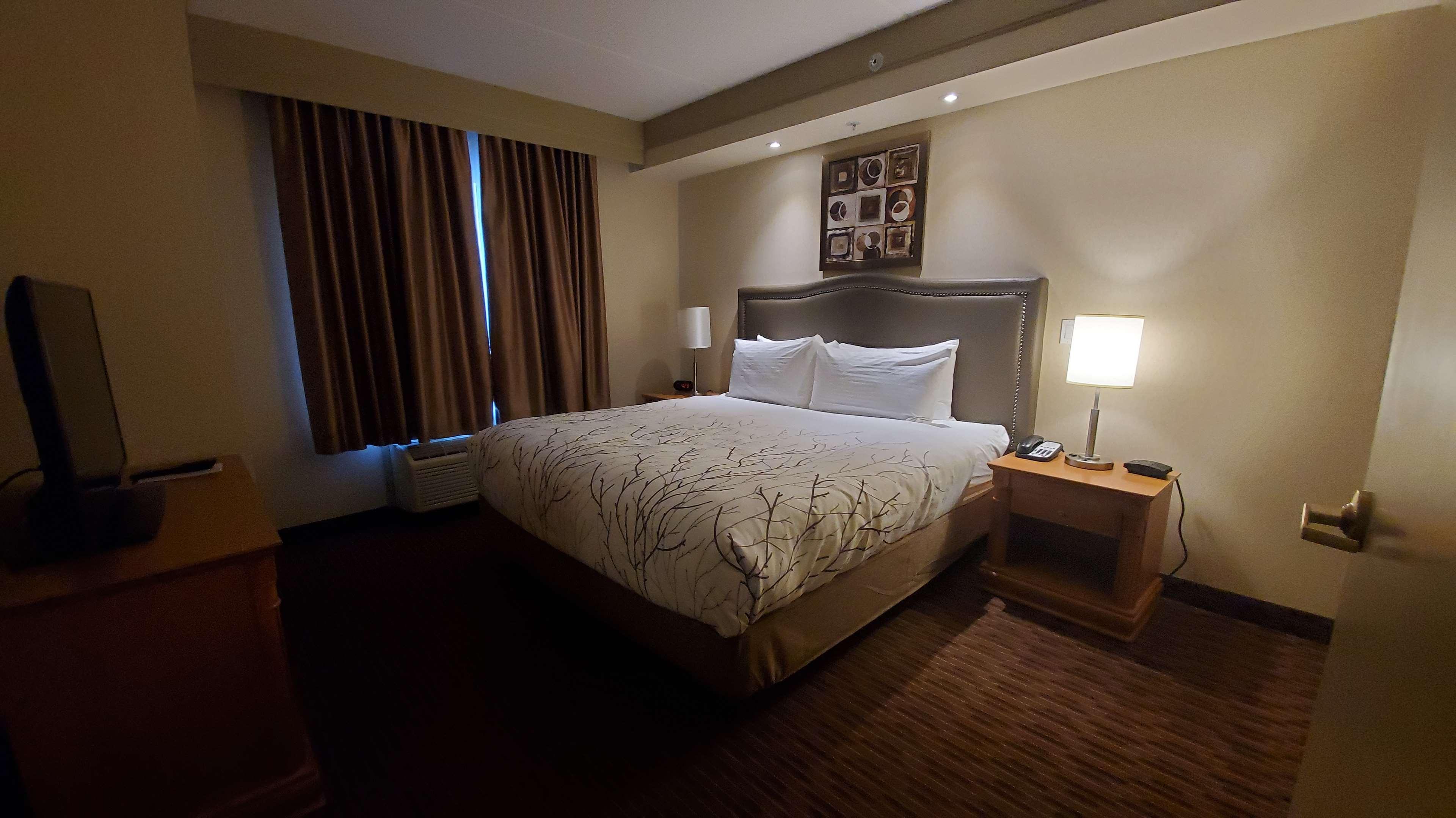 Best Western Plus Ватерлоо Экстерьер фото