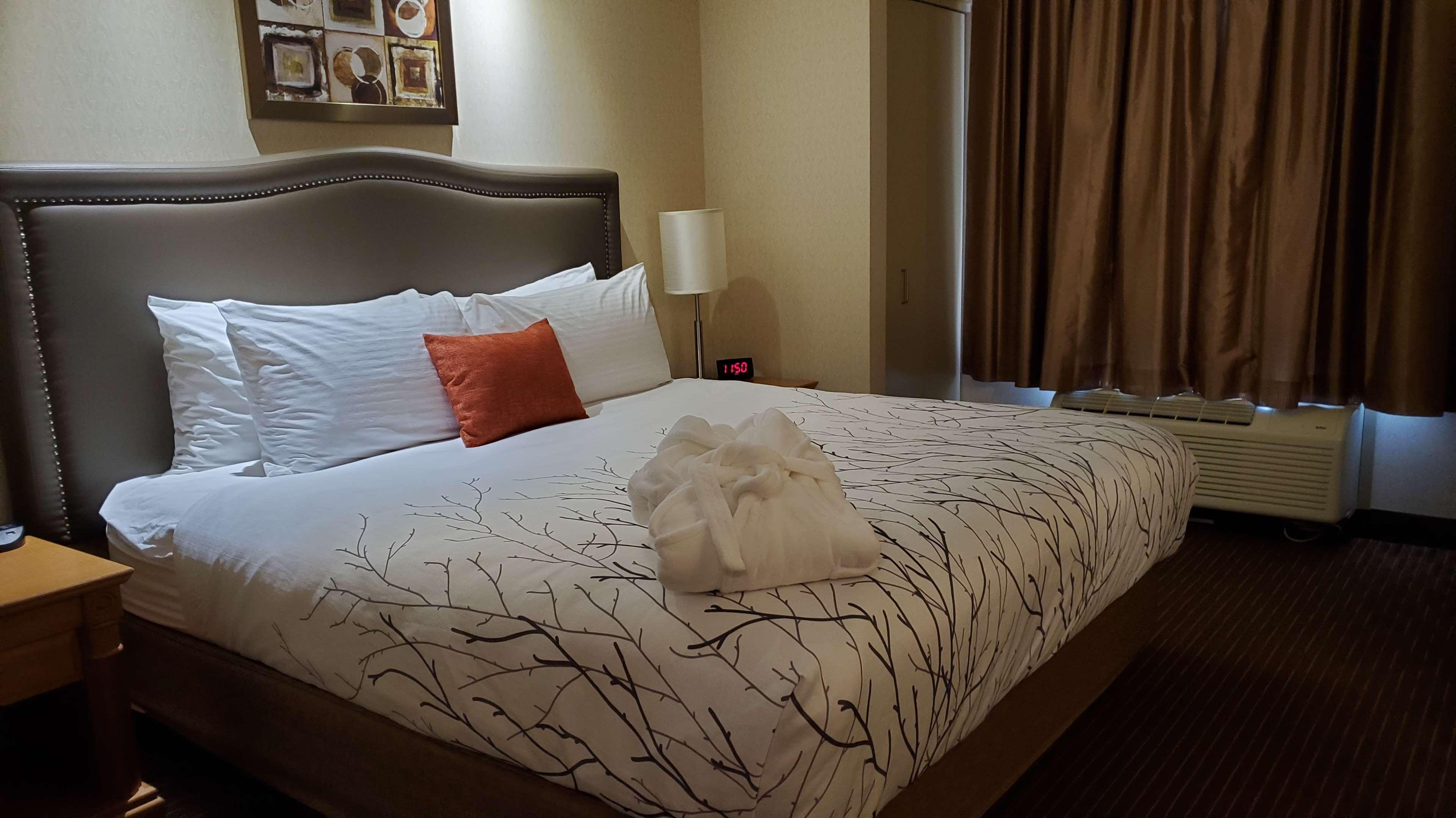Best Western Plus Ватерлоо Экстерьер фото